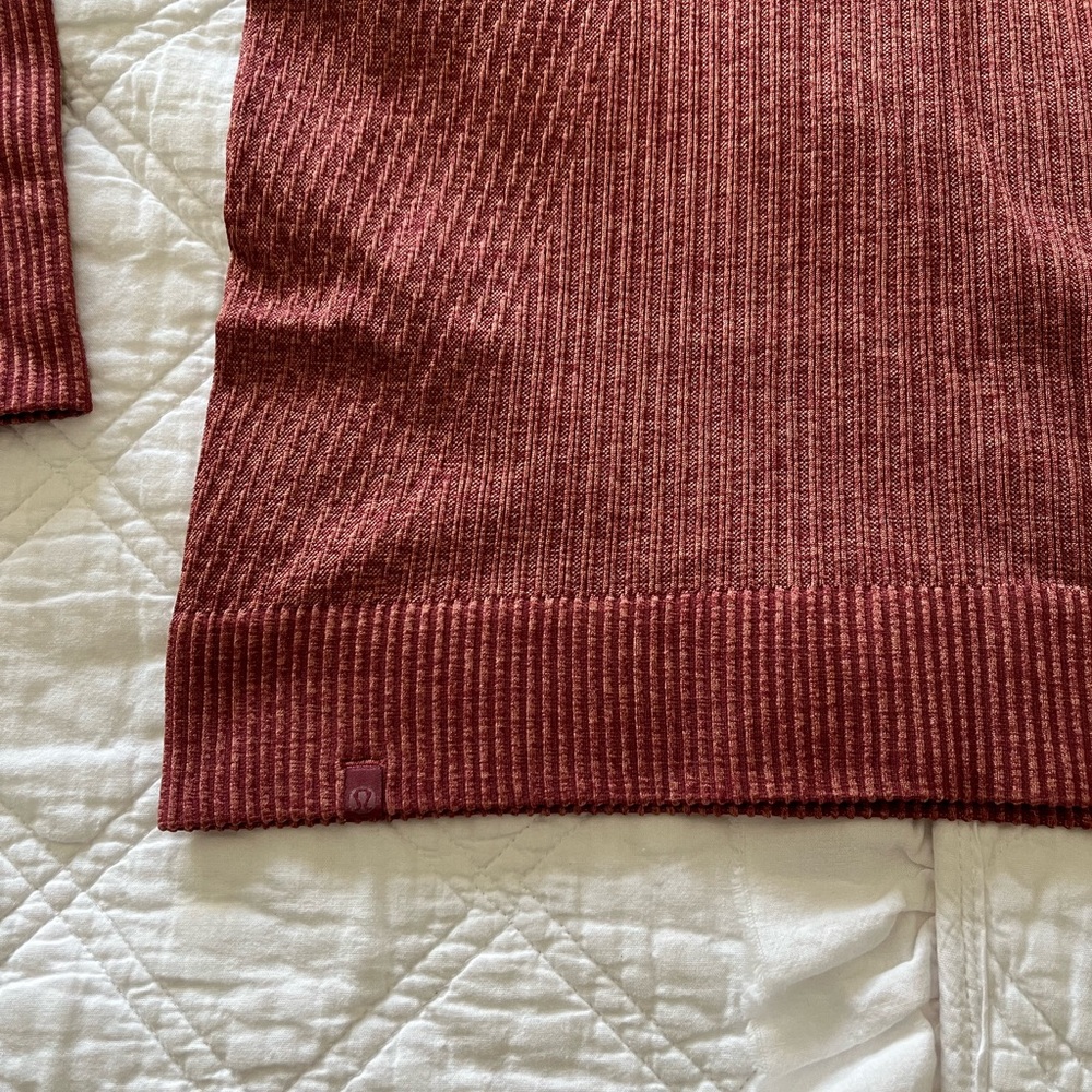 EUC lululemon restless pullover side 10 - Picture 3 of 4